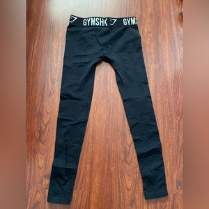 Black gymshark leggings